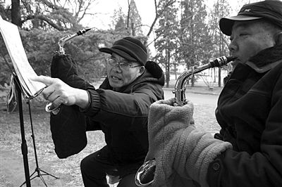 ���ơ����ס�