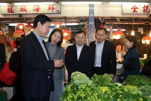 商务部官员在港考察内地对港农副产品保供工作