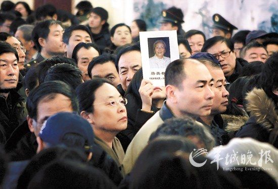 ����������ٳ�����˫�ɡ�