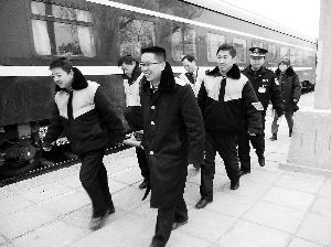 ���Ľ����г���˳��������