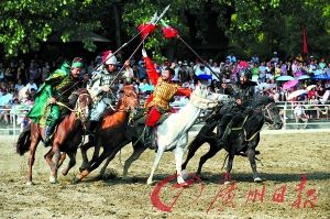 ��������Ӱ�ӳǣ���ϷҪ�ò�׬Ǯ������