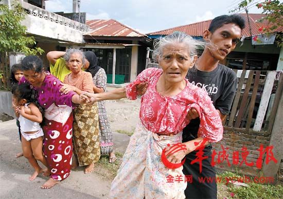 印尼昨日下午发生8.5级强震 地震未引发强海啸