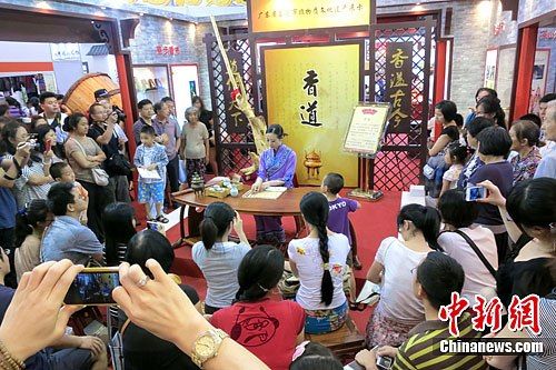 中国文化产品借深圳文博会走向世界