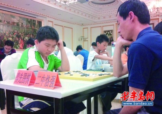 赛程过半大佬浮现 围棋联赛三大集团已经形成