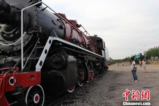 蒸汽机火车头主题公园进驻中国金梨之乡隰县