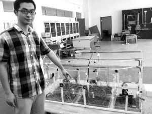 东南大学学生发明智能菜园用电脑控制温湿度