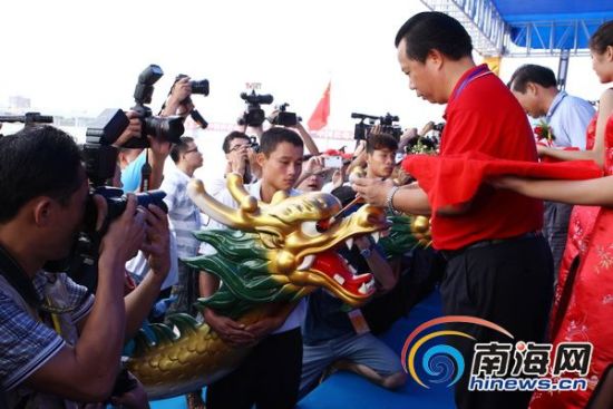 �й����۹���������վ����15֧���龺���϶ɽ�