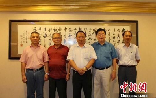 ���������������쵼�ݷú������