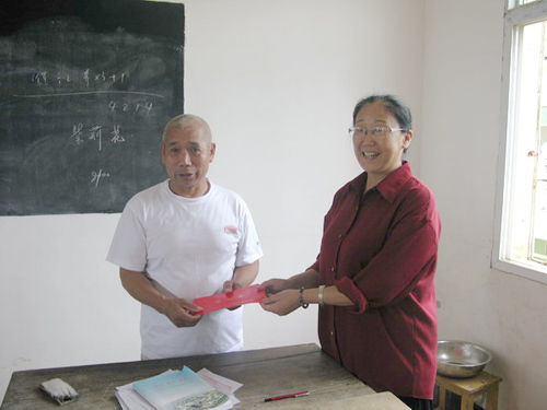 �����ϲ�����������ƶ�忪չ����ҷû