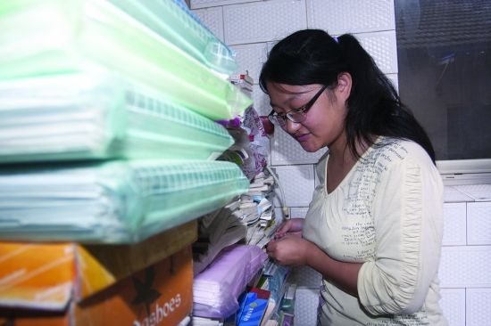 父母残疾却有个幸福的家爱笑女孩想要圆大学梦