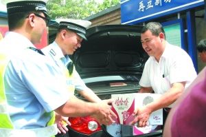 ��л����