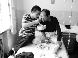 ���Ӹ߿�ǰϦ���׳�������