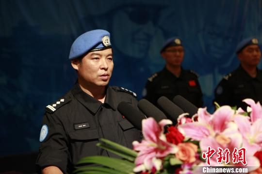 辽宁公安派遣18名民警单独组队赴利比亚维和