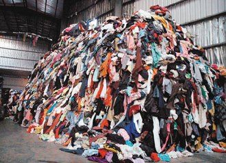 台湾慈济基金会 一年回收600万公斤二手衣