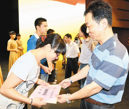 ֻҪ�ܰ������Ӱ��Ĳ��ûر�