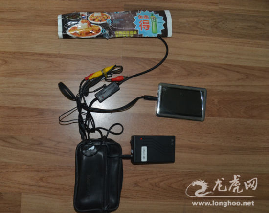 男子南京地铁内偷拍女子裙底春光当场被抓