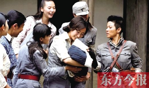 颜丙燕“走出硝烟”颠覆以往表演观众直呼大气、过瘾