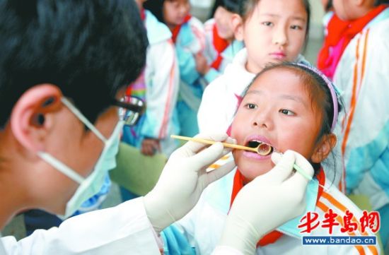 中小学生"牙脆脆"不少牙齿损伤案件逐年增多