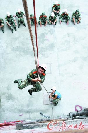 5消防兵组乐队连续三年上央视