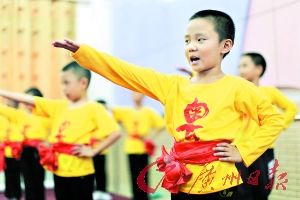 “麻雀”小学教出三位“小梅花”