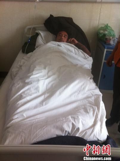 �ӱ�¡Ң1���ɳ��������ɾƼ����º�ʻ��