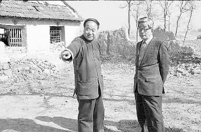 专访莫言:"我的贡献是打破了作者的神秘感"