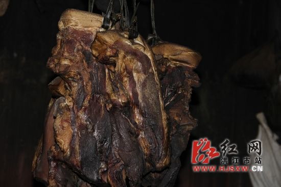 央视《行走的餐桌》纪录片来洪江市选菜