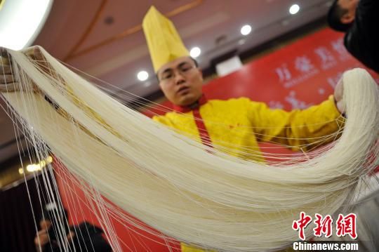 国际名厨美食节山西开幕 传统晋菜唱主角