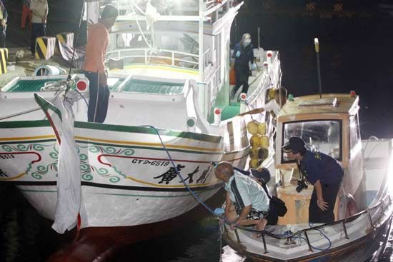 关注菲律宾射杀台湾渔民事件 台湾限菲律宾72