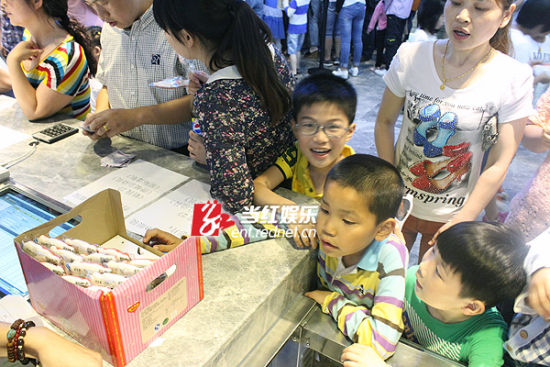 银兴乐天影城六一开业 长沙又添两块巨幕