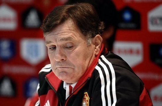 足协国足为1-5齐发致歉信:足协揽责 国足牢记耻