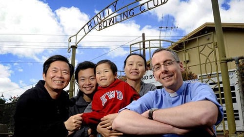 澳洲华人新移民涌入教会学语言及文化