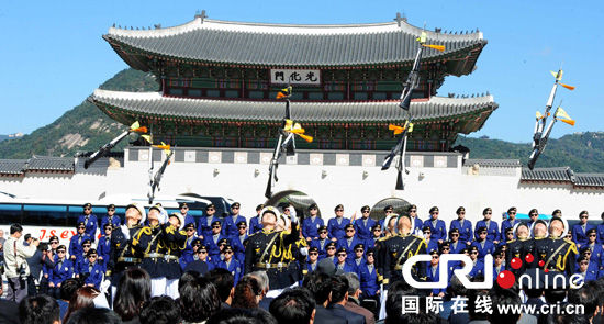 韩国试点观光警察 方便游客咨询投诉 打击宰客