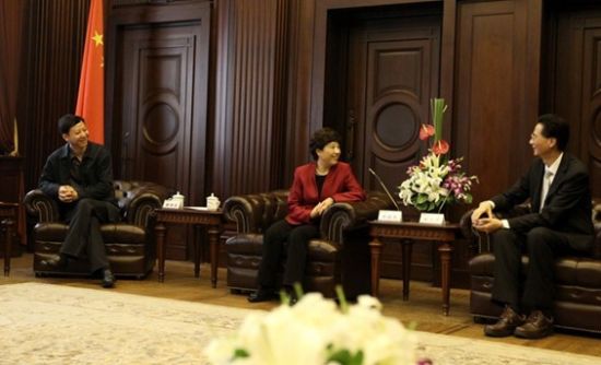 淮北市与上海浦东发展银行达成初步合作意向