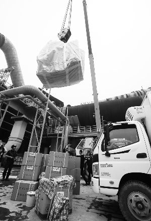 全省破获毒品刑事案件9000余起昨日集中销毁