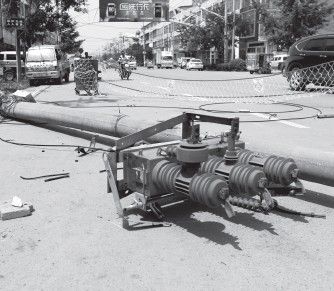 狂风夜袭砀山萧县致6人遇难(图)