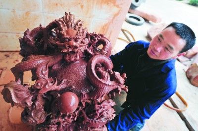 紫金砚的石料主要来自八公山的紫金石