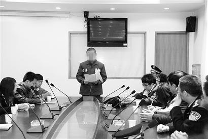 大学生拾信用卡提现33万元被判刑十年(图)