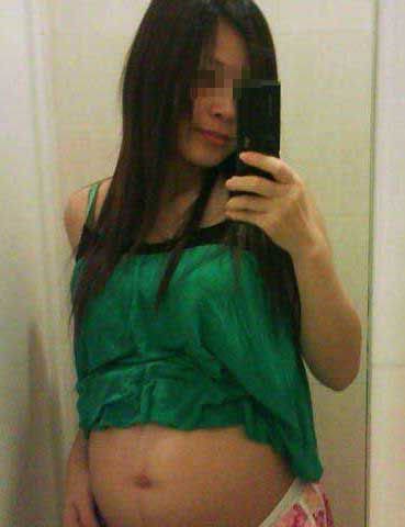 香港14岁孕妇网上发布大肚照盼婴儿被领养(图)