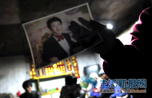 教师被刺30余刀身亡凶手称受雇于死者女同事