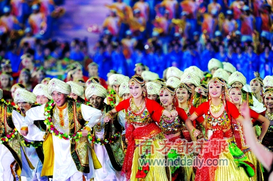 印度歌舞《蒙格尼》 狂野斗唱 惹火印度婚礼