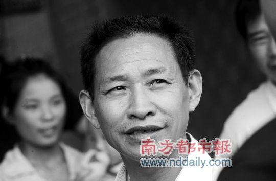 54�����๤����Ȩ���񵽵�Ǯ�佻������������Ϊ�ַ����еġ����ˡ����϶����� ���ĸ� ��