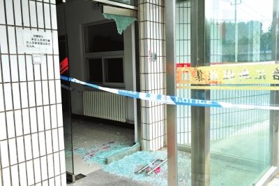 �칫��¥�Ĳ����ű�ը�顣����ʱ��������Ƚ��