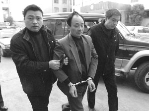 男子杀死自己女儿后杀邻居孩子为女儿作伴(图)