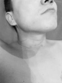 ʯ���������жദ�˺ۣ����½�Ӱ��ʮ�·ݵĻ���