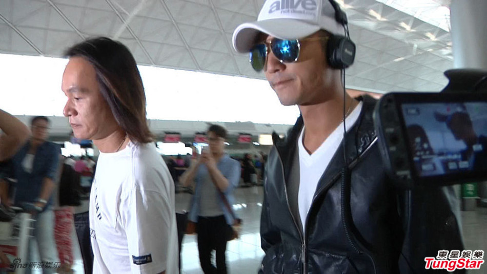 组图：谢霆锋低调离港变沉默 或与王菲北京重逢