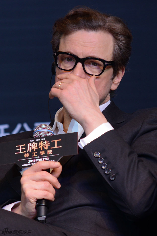 组图：《王牌特工》发布会 科林费斯绅士又逗比