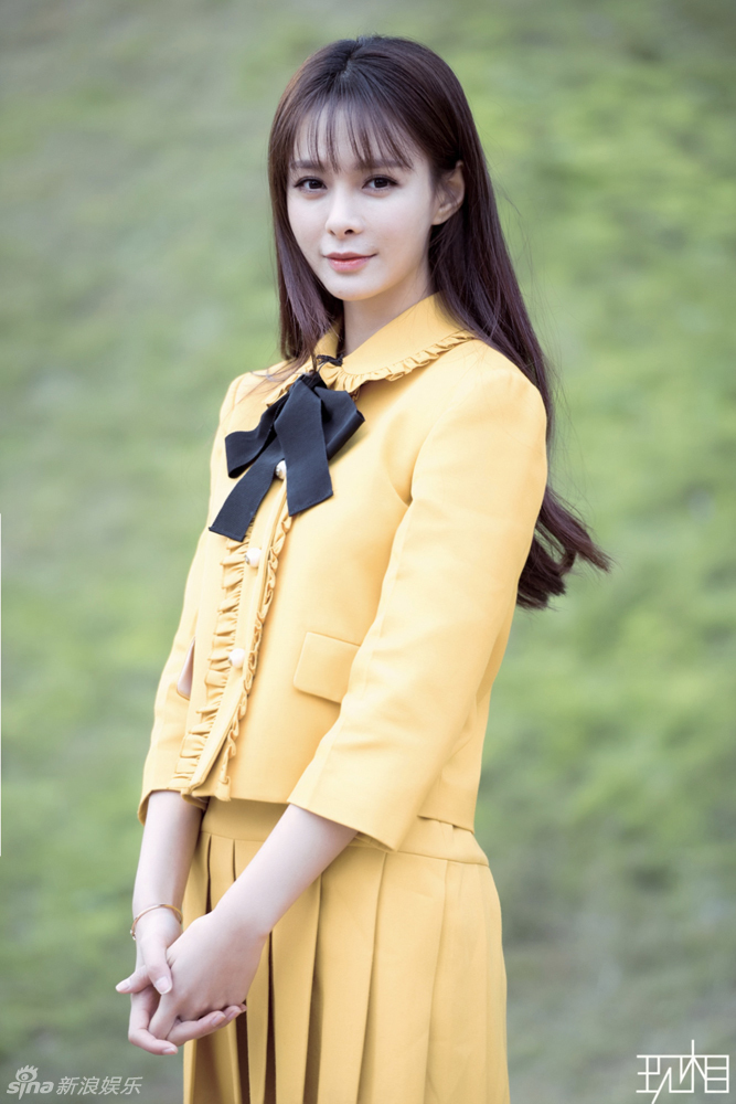 组图：沈梦辰早春写真曝光 展现招牌甜美笑容