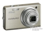 ῵ COOLPIX S560