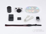 EOS M2